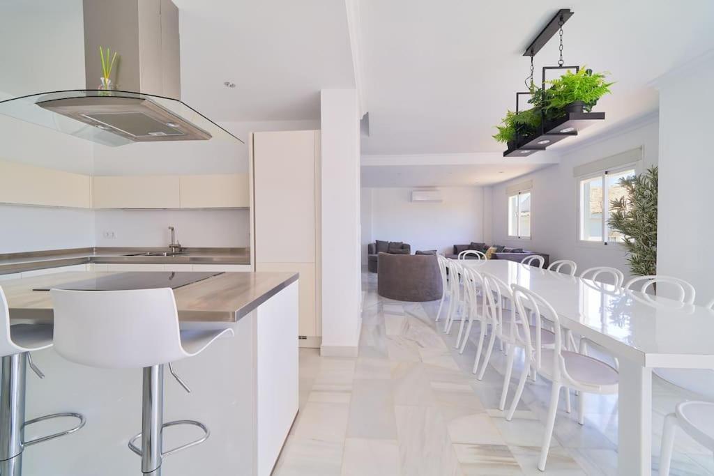 Superbe Appartement Avec Jaccuzi Марбелья Экстерьер фото